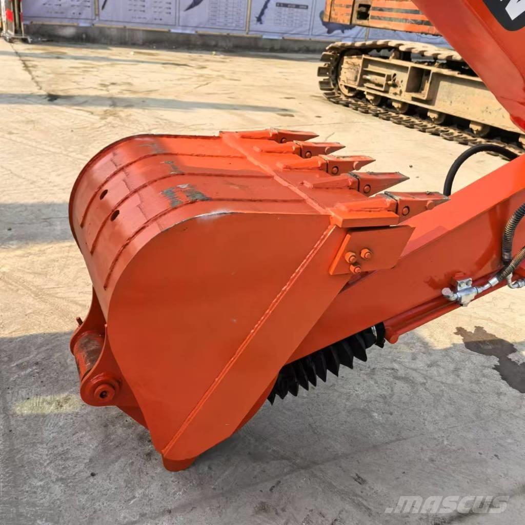 Doosan DX 60-9 C Telakaivukoneet