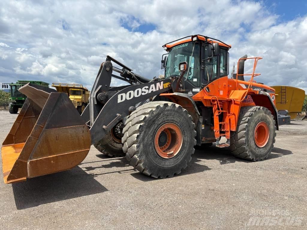 Doosan DL 420-5 Pyöräkuormaajat