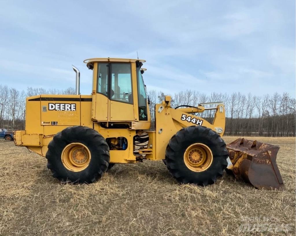 DEERE 544H Pyöräkuormaajat