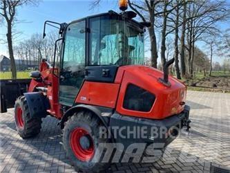 Kubota R 082 Pyöräkuormaajat