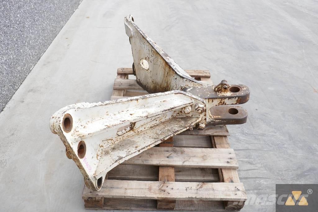 CAT D8K Drawbar Muut