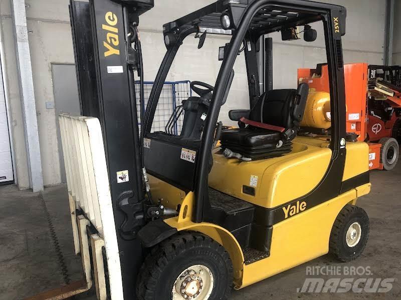 Yale GLP25VX Nestekaasutrukit
