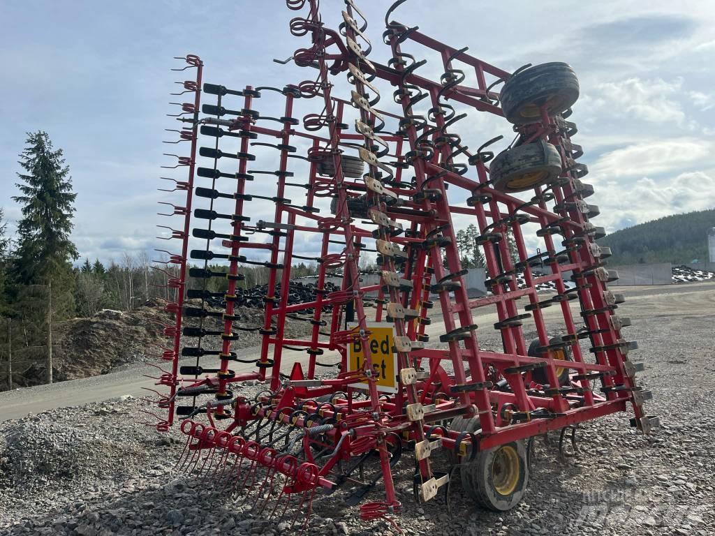 Väderstad NZA 1000 Jyrsimet