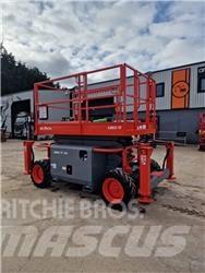 SkyJack SJ 6832 RT Saksilavat