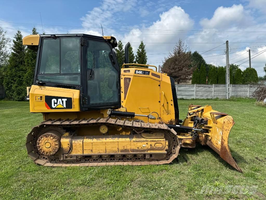 CAT D 4 K 2 XL Telaketjupuskutraktorit