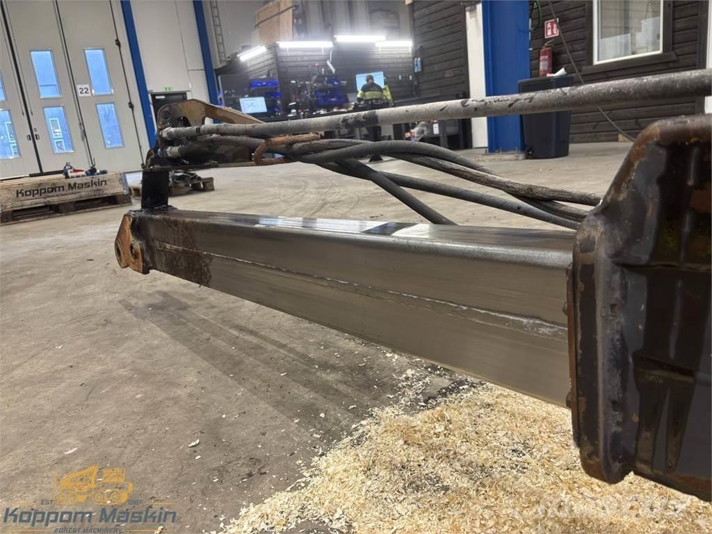 Valmet Crf8 Kuormatraktorinosturit