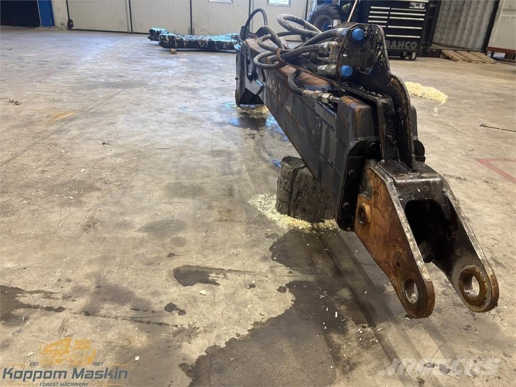 Valmet Crf8 Kuormatraktorinosturit