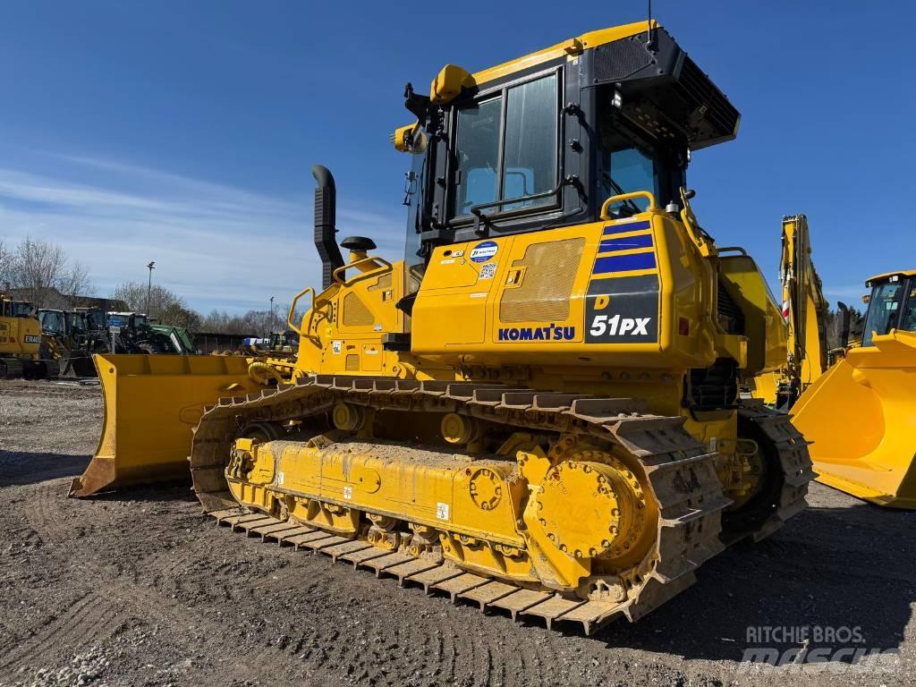 Komatsu D51PX-24E0 Telaketjupuskutraktorit