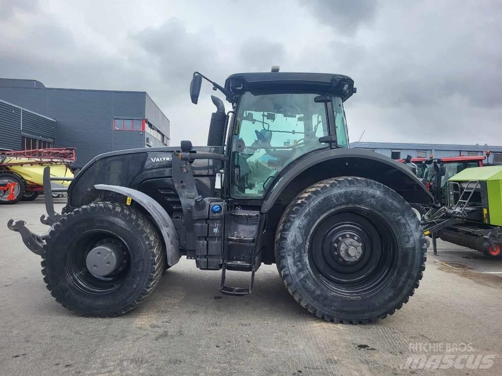 Valtra S 233 Traktorit