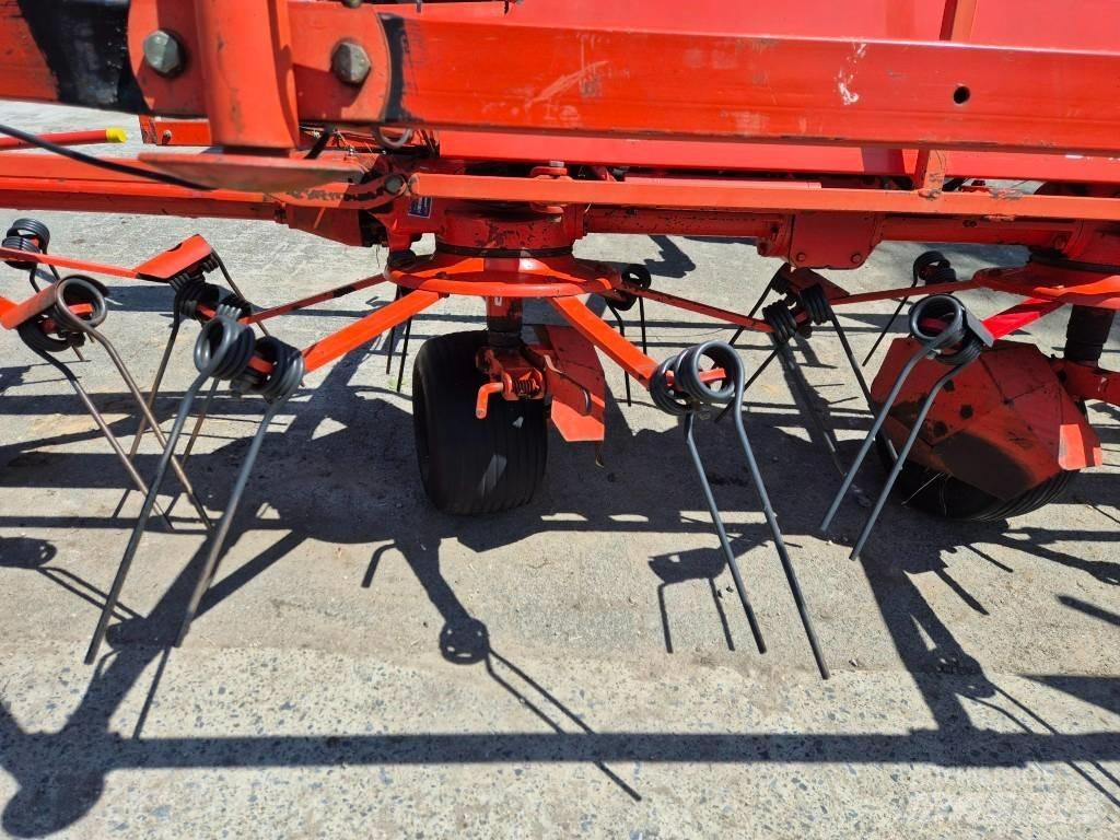 Kuhn GF 8501 MHO Pöyhimet ja haravat