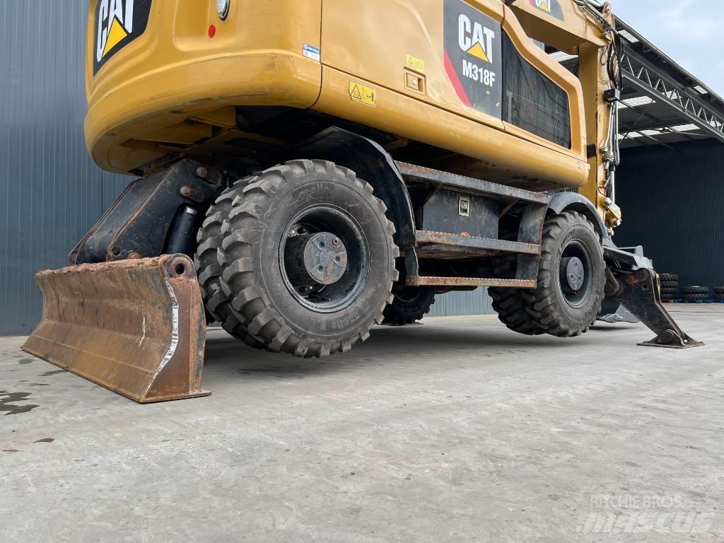 CAT M318F Pyöräkaivukoneet