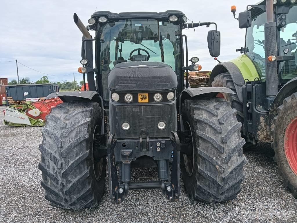 JCB Fastrac 4220 Traktorit