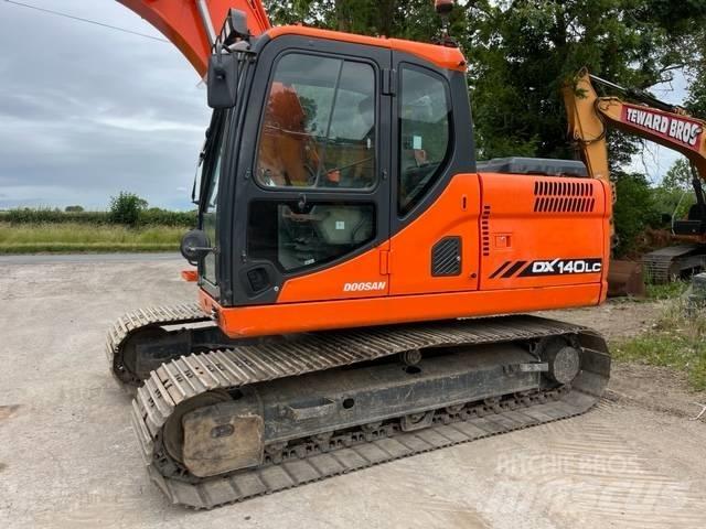 Doosan DX 140 LC Telakaivukoneet