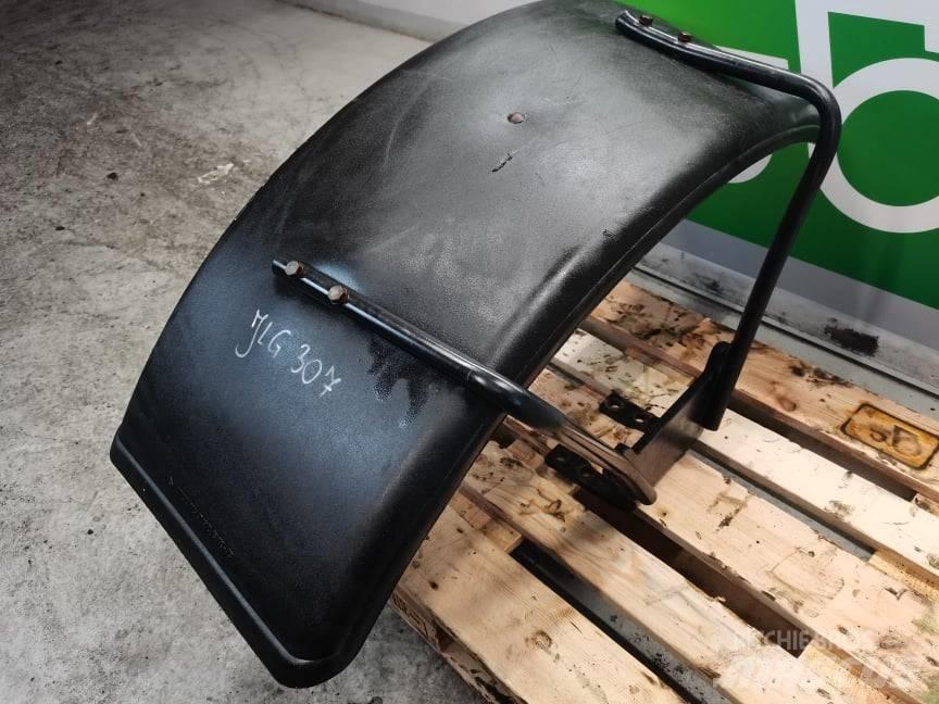 JLG 307 frame fender Renkaat ja vanteet
