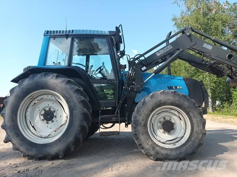 Valtra 6400 Traktorit