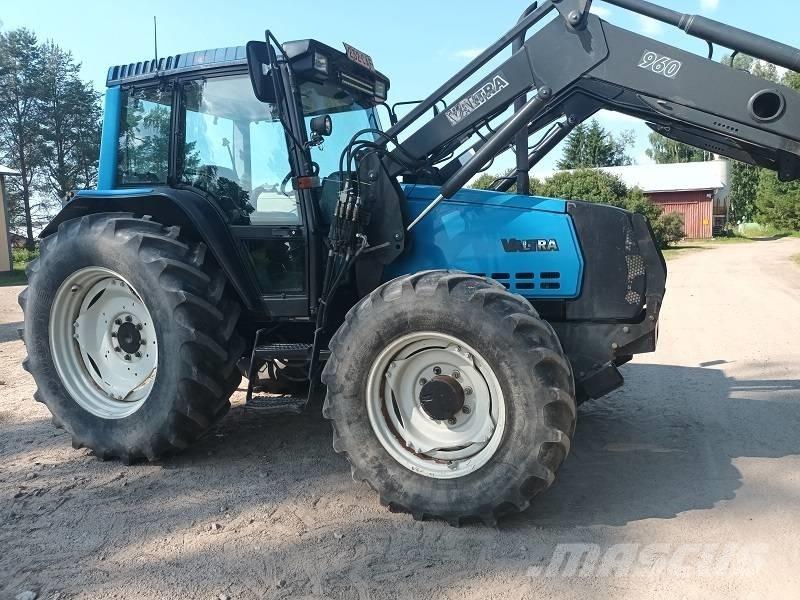 Valtra 6400 Traktorit