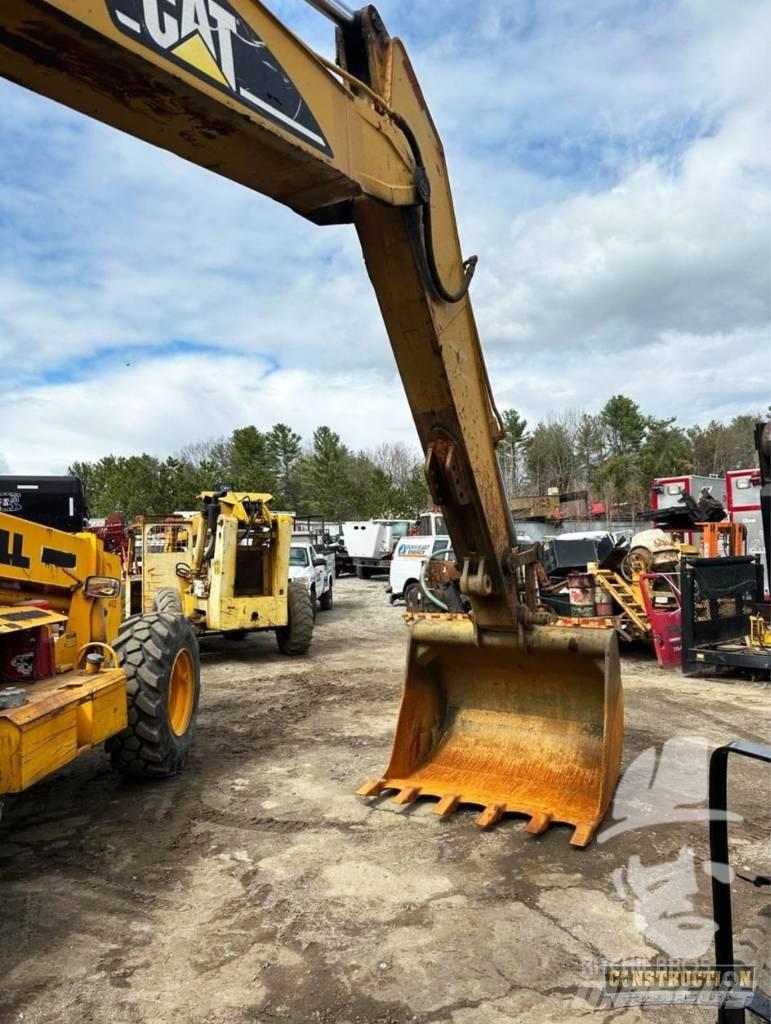 CAT 320 B L Telakaivukoneet