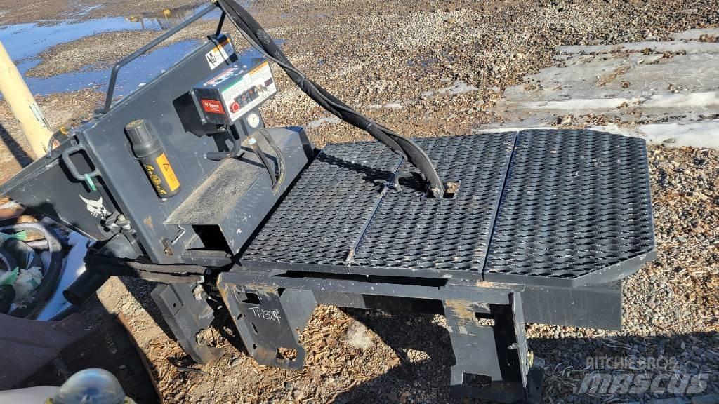 Bobcat Concrete Pump Muut