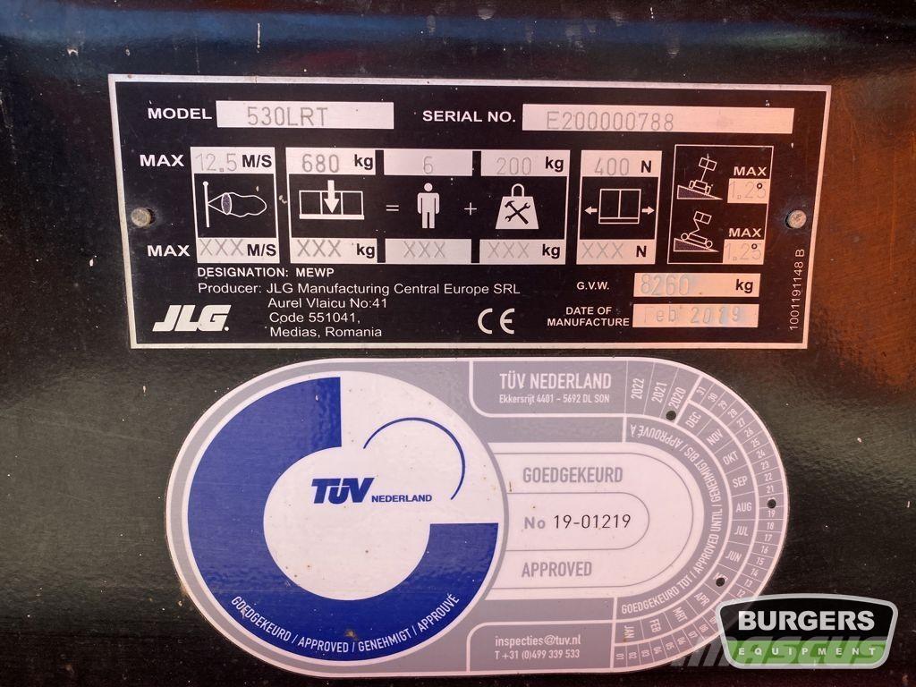JLG 530LRT Saksilavat