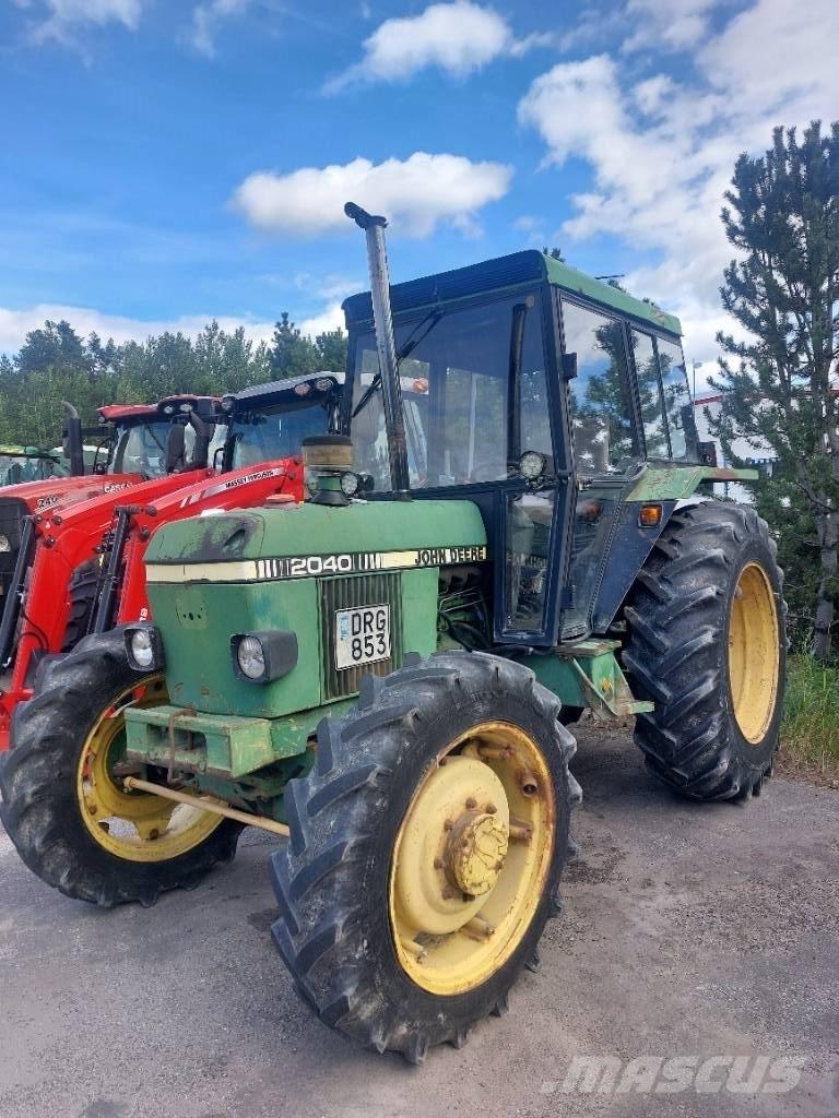 John Deere 2040 Traktorit