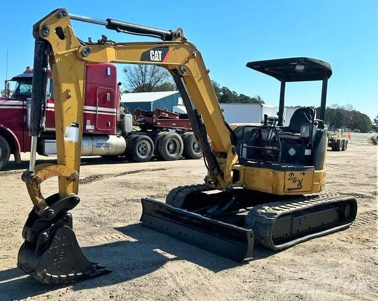 CAT 304 C CR Minikaivukoneet < 7t