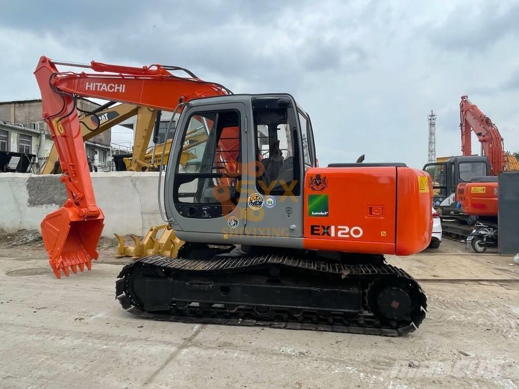 Hitachi EX 120 Telakaivukoneet