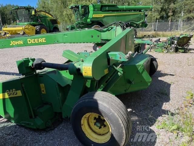 John Deere 946 Niittomurskaimet