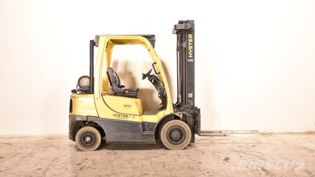 Hyster H2.5FT Nestekaasutrukit