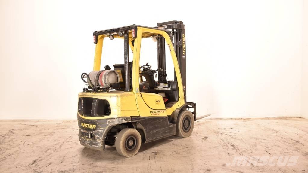 Hyster H2.5FT Nestekaasutrukit