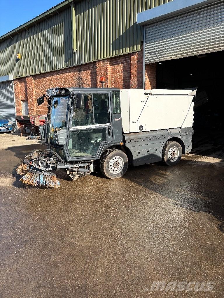 Schmidt Swingo 200 + Lakaisukoneet