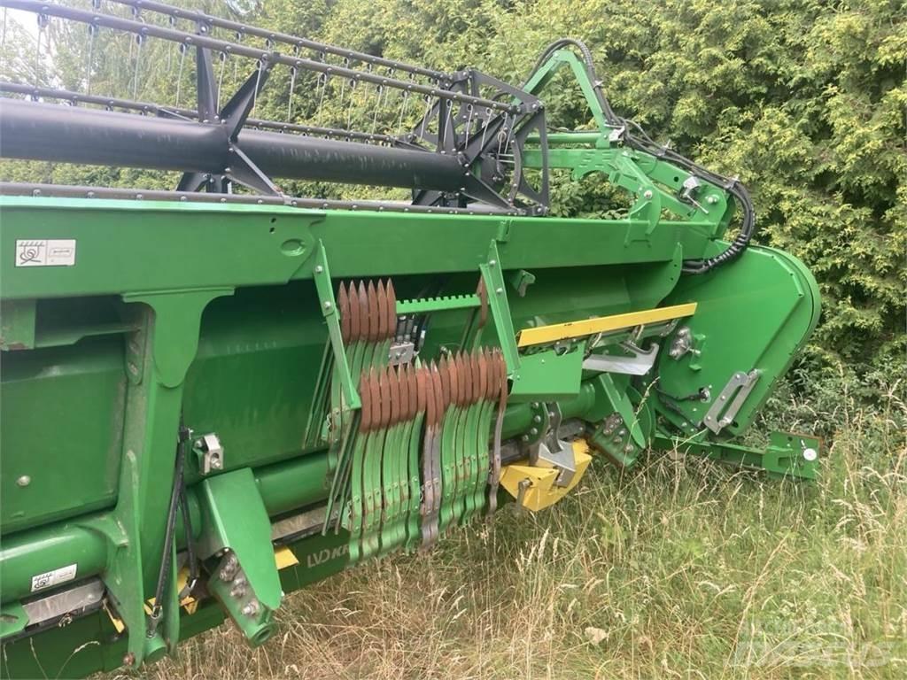 John Deere T560 Leikkuupuimurit
