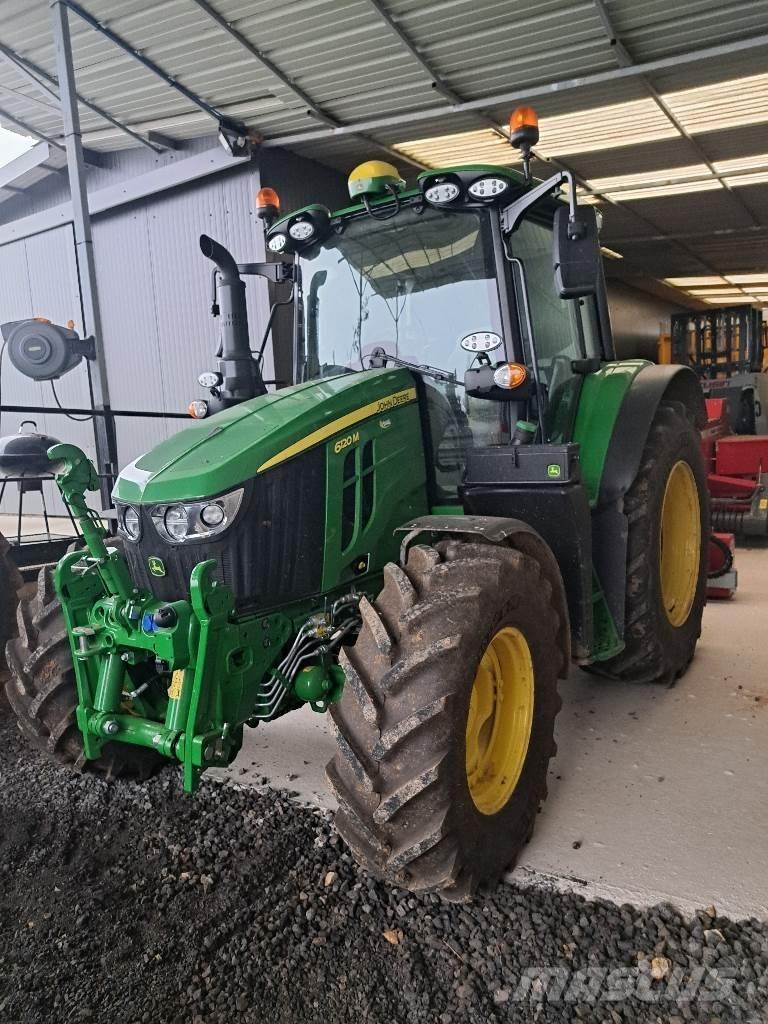 John Deere 6120 M Traktorit