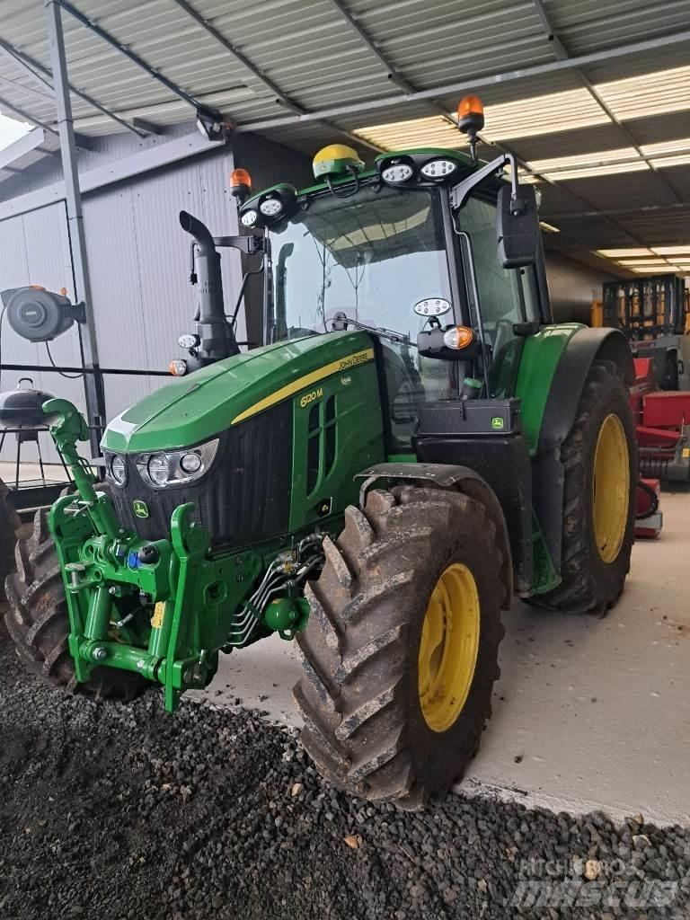 John Deere 6120 M Traktorit