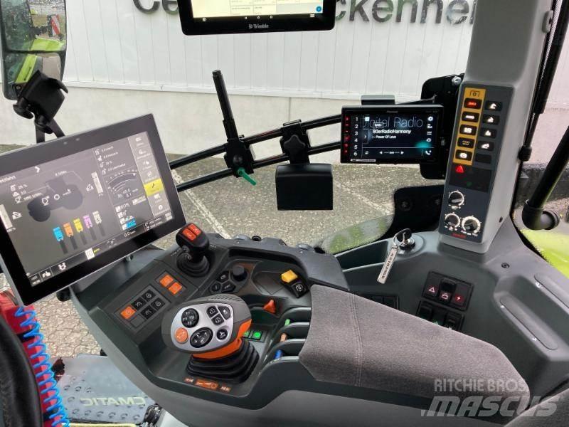 CLAAS AXION 870 Traktorit