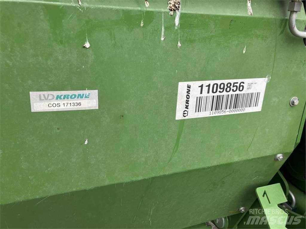 Krone TX 560 D Keräävät noukinvaunut ja silppurivaunut