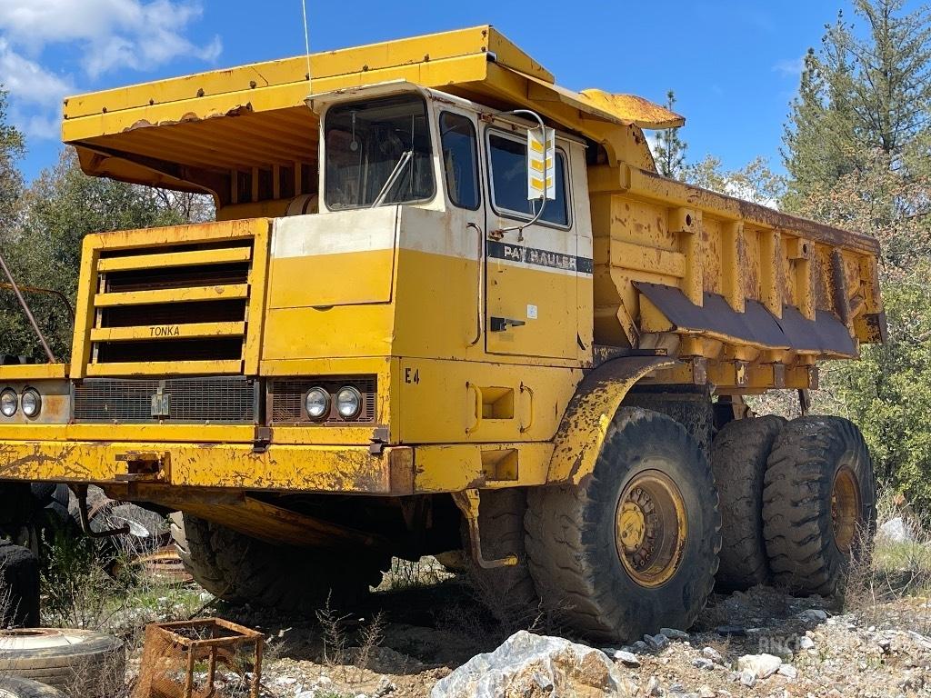 International 330 Dumpperit