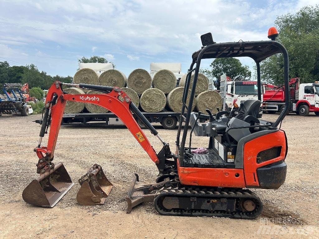 Kubota KX 015-4 Minikaivukoneet < 7t