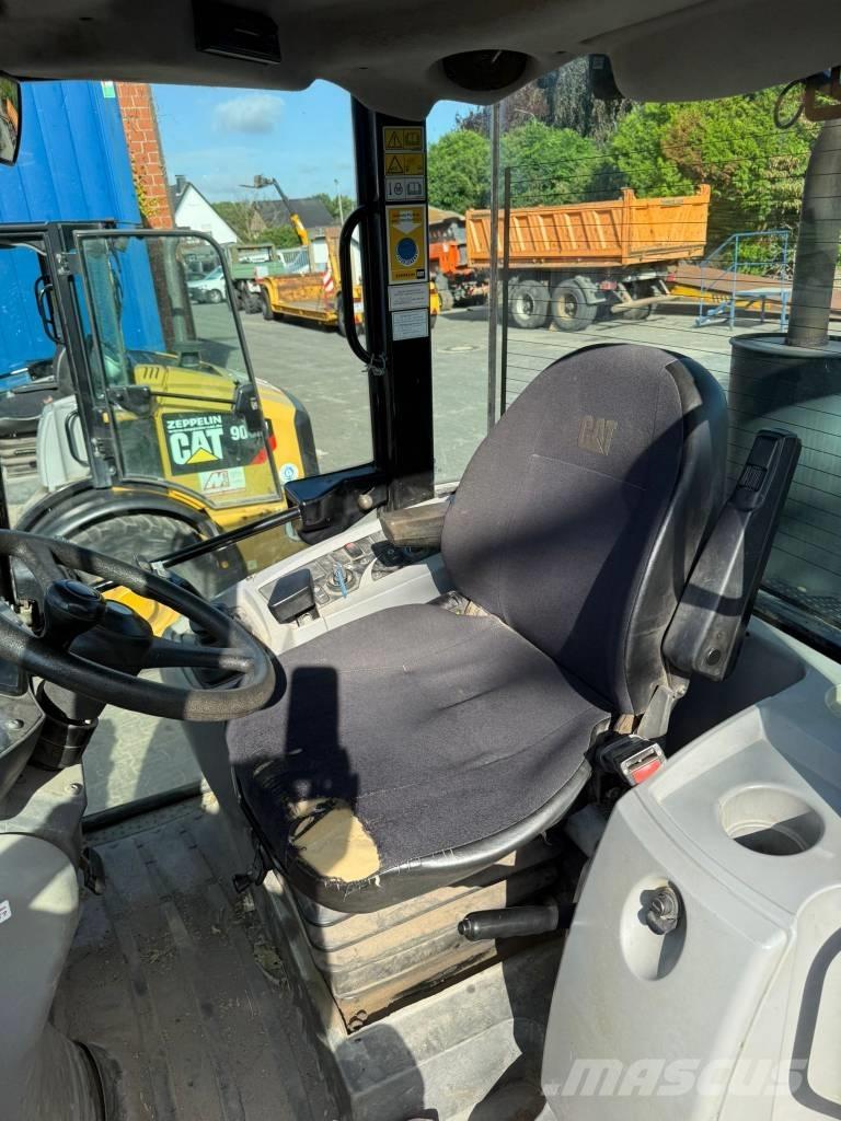 CAT 908 H 2 Pyöräkuormaajat