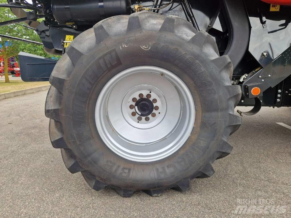 Case IH AF 7150 Leikkuupuimurit