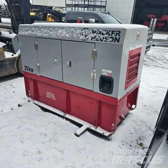 Wacker Neuson G25 Dieselgeneraattorit
