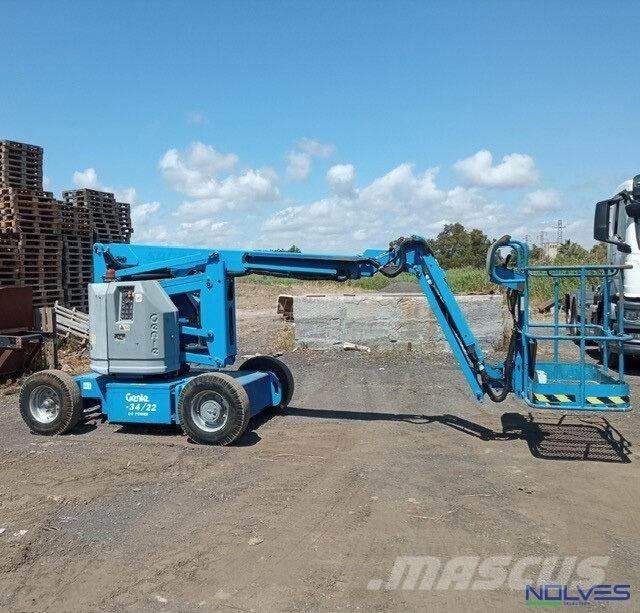 Genie Z34/22 Kuukulkijat