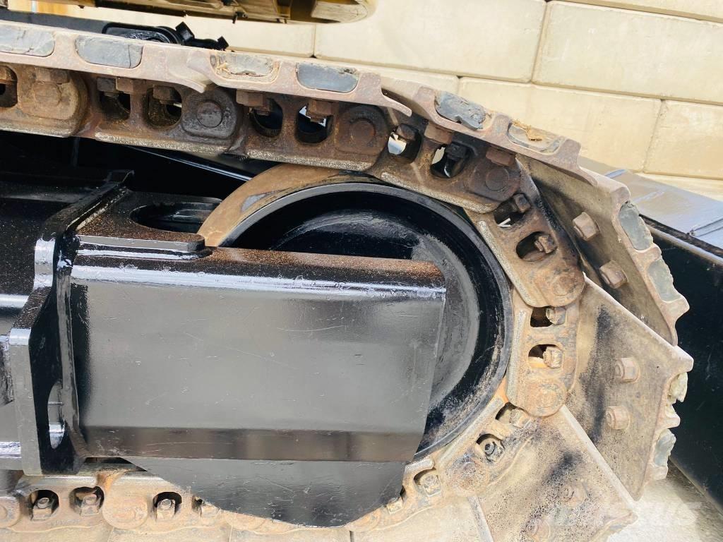 CAT 309 CR Midikaivukoneet 7t - 12t