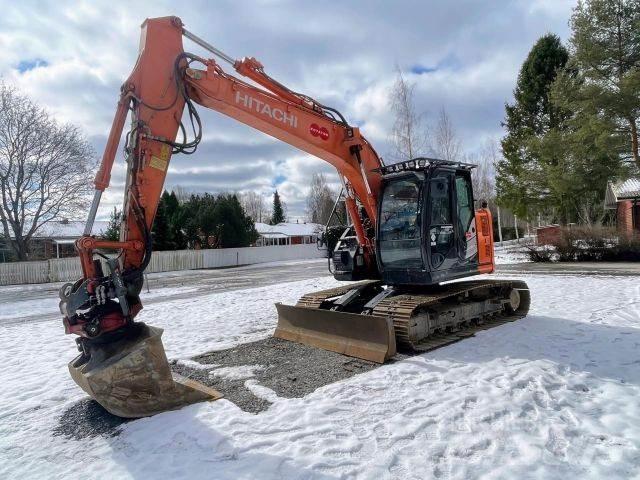 Hitachi ZX135US-6 Telakaivukoneet