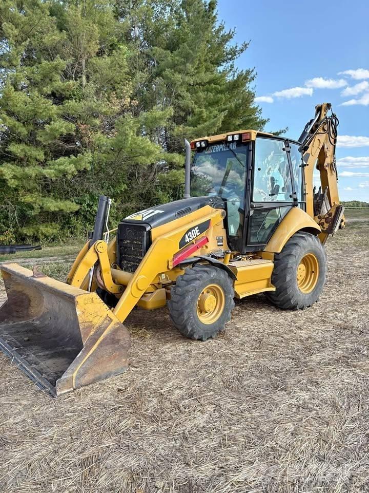 CAT 430 E Kaivurikuormaajat