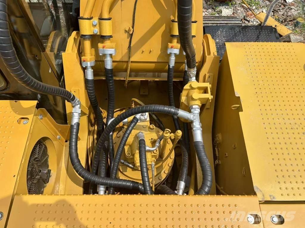CAT 330 D L Telakaivukoneet