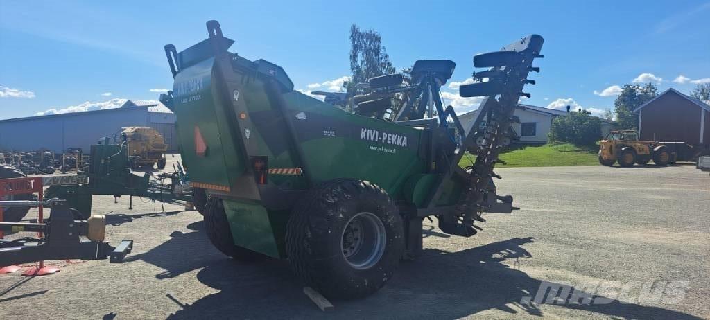 Kivi-Pekka KP 6 FD Kivenkeräyskoneet