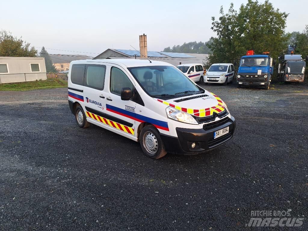 Citroën Jumpy Henkilöautot