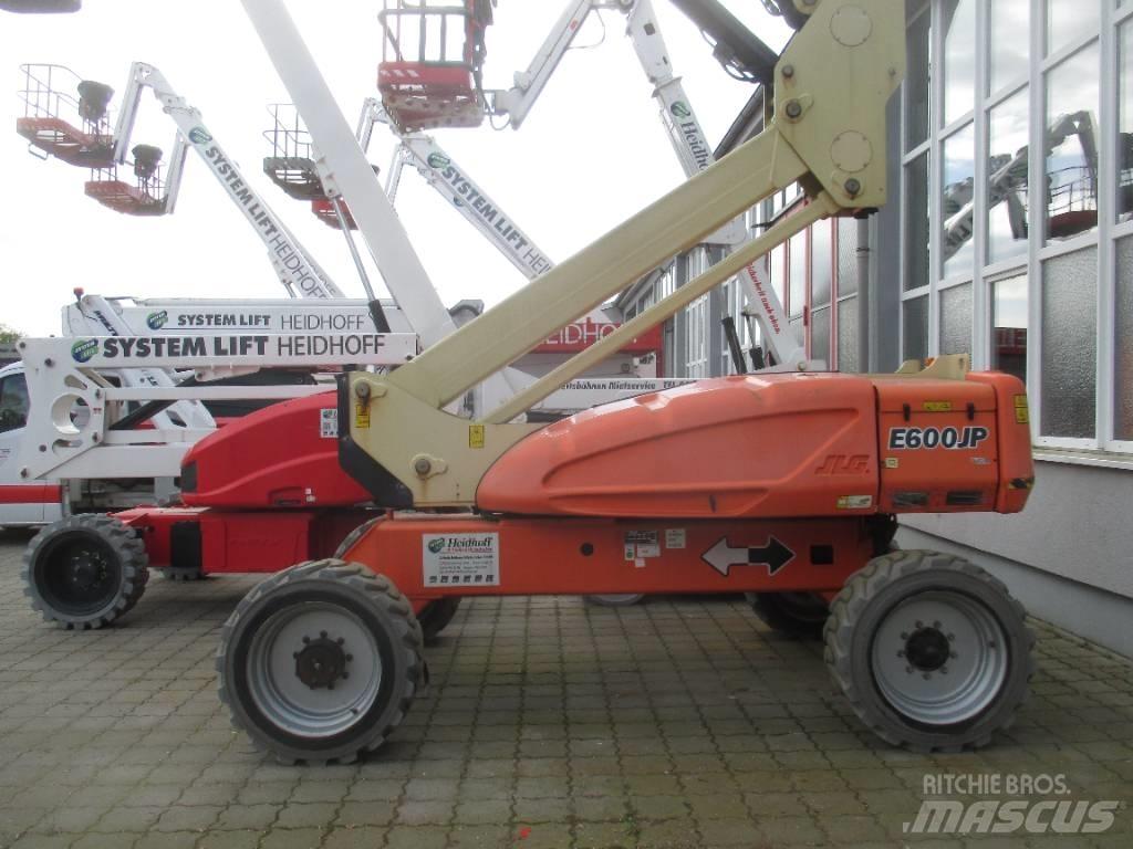 JLG E 600 JP Kuukulkijat