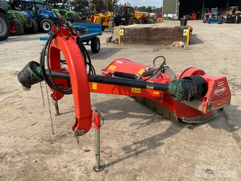 Kuhn TBE 222 Kesantoleikkurit ja -murskaimet