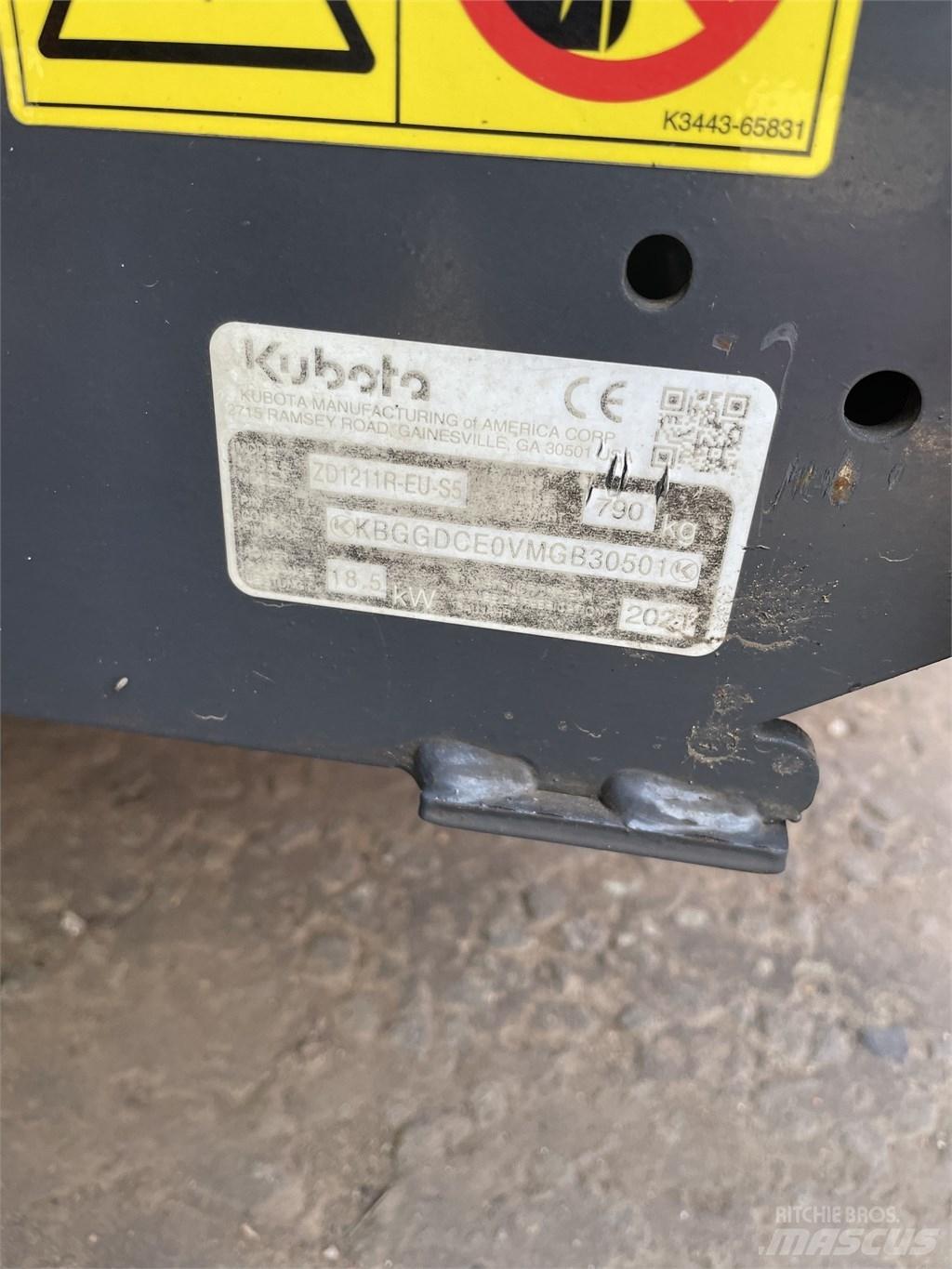 Kubota ZD 1211 Päältäajettavat ruohonleikkurit